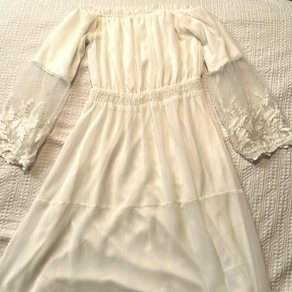 Flowy White Boho Maxi Dress